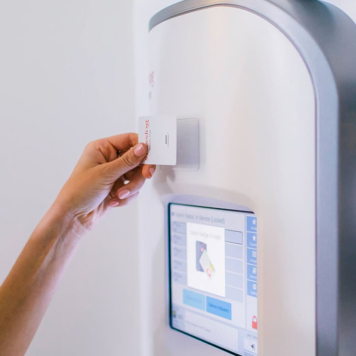 Công nghệ bảo mật phân quyền của Swisslog Healthcare