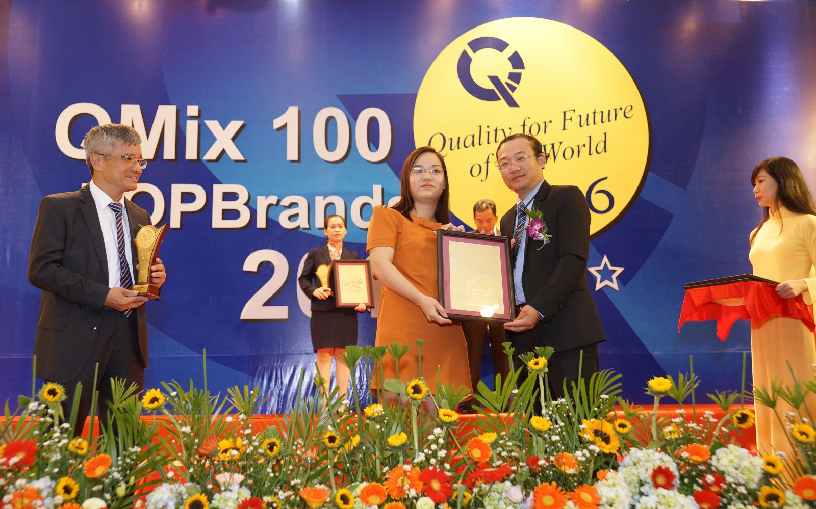 Sagomed nhận giải thưởng Thương hiệu hàng đầu - Topbrand 2016